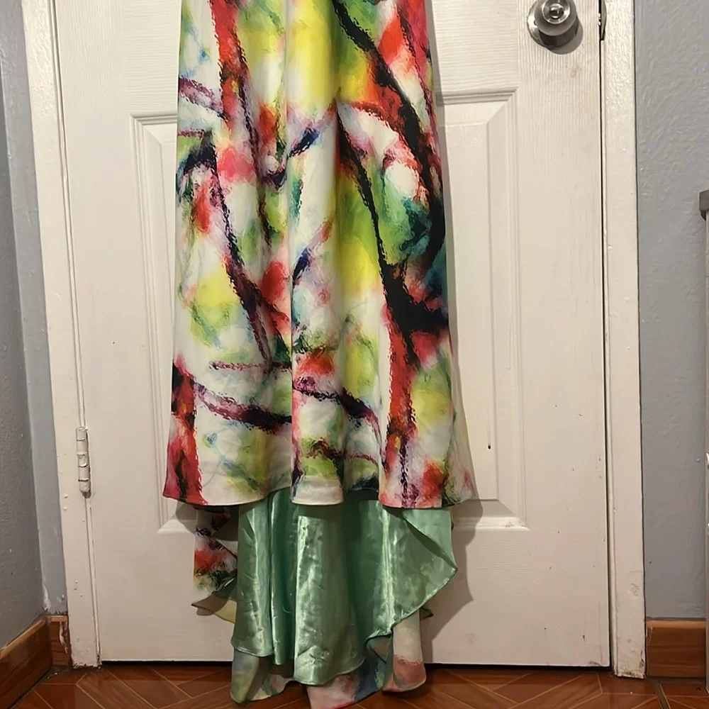 Camille La Vie Green and Pink Embellished Plunge Neck Prom Dress - Picture 5 of 7